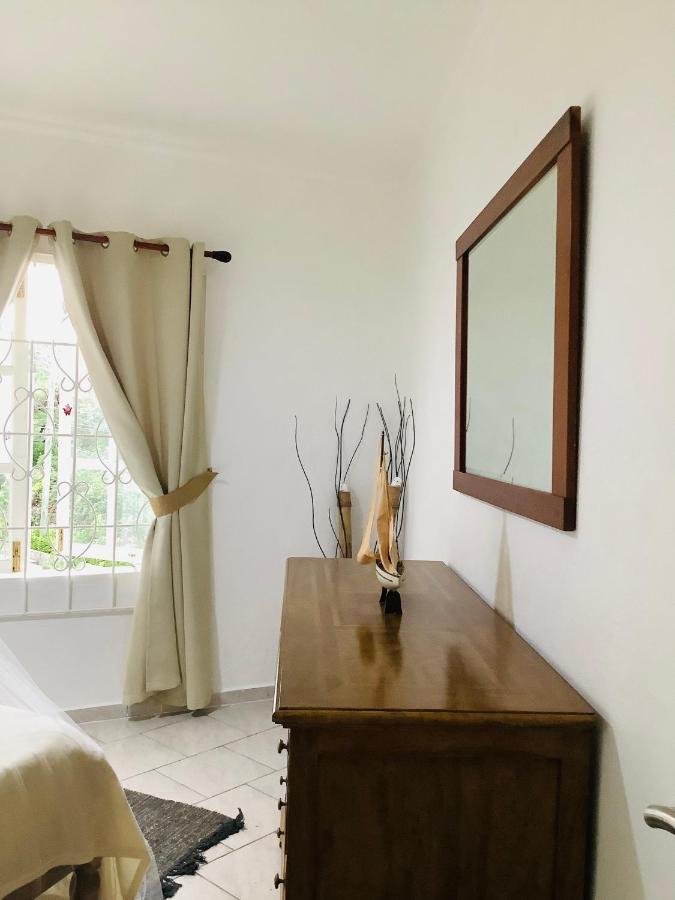 Epea Ocean View Apartment Tortoise Machabee Ngoại thất bức ảnh