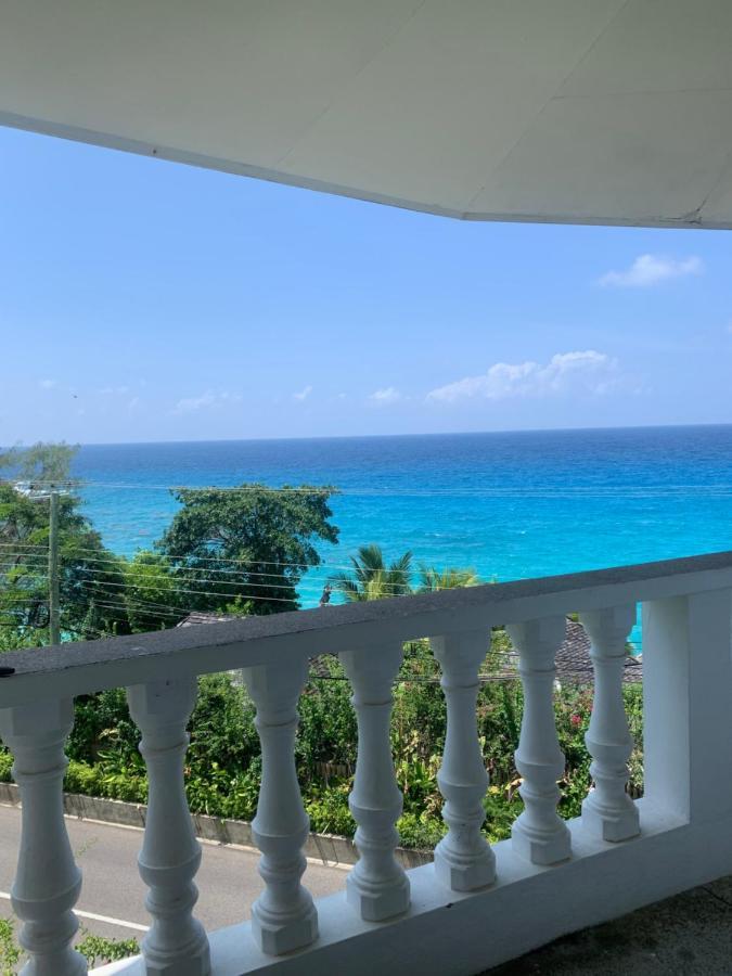 Epea Ocean View Apartment Tortoise Machabee Ngoại thất bức ảnh